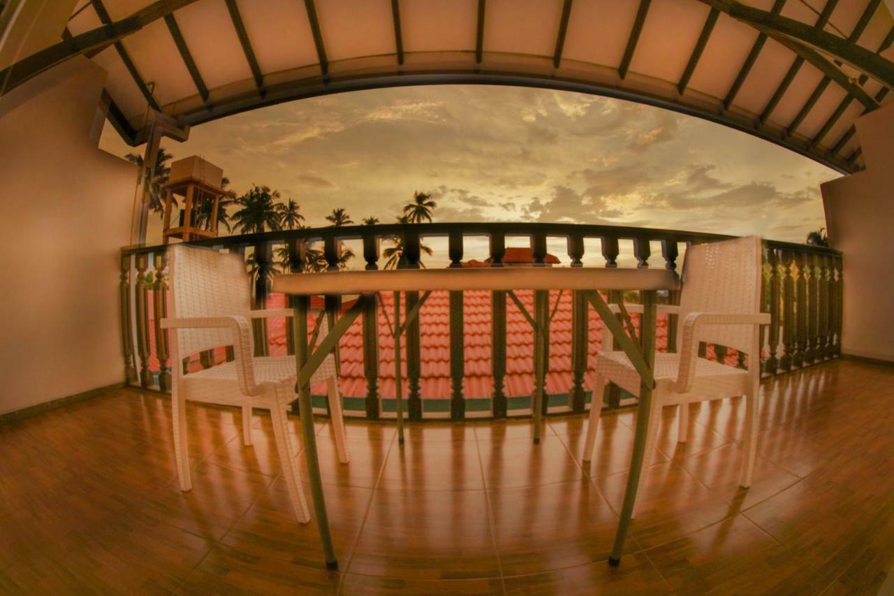 White Rose Beach Resort Marawila Zewnętrze zdjęcie